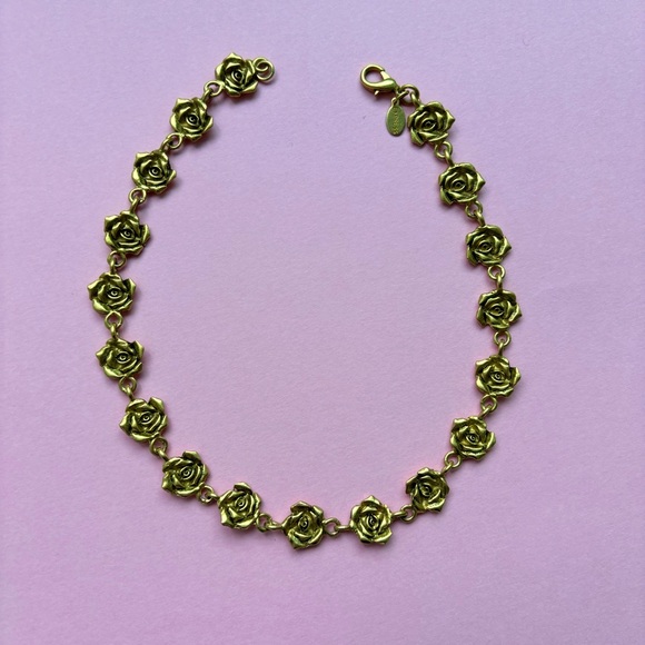 Vintage 90s Rose Necklace - Picture 3 of 7